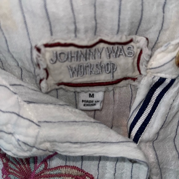 Johnny Was White Button Down Shirt with Multicolor Embroidery - Picture 6 of 8